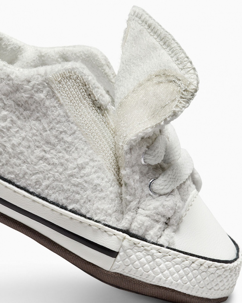 Converse Chuck Taylor All Star Cribster Easy-On Winter Essentials Wit Zwart | 7082-WLDQE